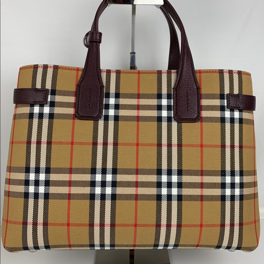 New Burberry Medium Banner Check and Leather Tote